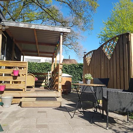 Chalet 2 Pers Met Hottub - Aan De Bosrand - Ijsselmeer - Gaasterland - Bos Рейс Экстерьер фото