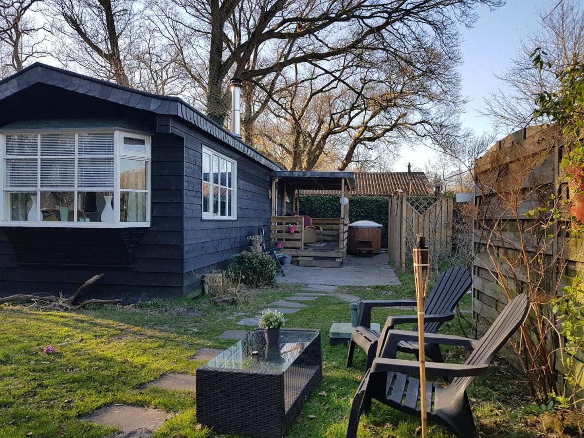 Chalet 2 Pers Met Hottub - Aan De Bosrand - Ijsselmeer - Gaasterland - Bos Рейс Экстерьер фото